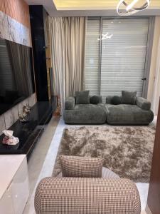 فيلا مفروشة للايجار ألترا مودرن بكمبوند جولز