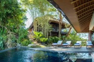 Luxury Beach Villa williecarver38 at gma il dotcom - Boracay