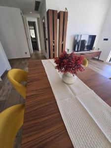 Nice 2 bedroom Bali Apartment with sea views