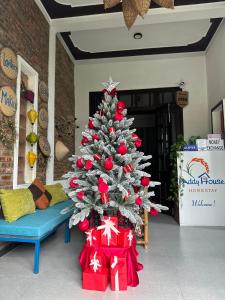 Phòng Giường Đôi Nhìn Ra Vườn (Double Room with Garden View)