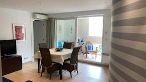 Appartements MC Apartment with Parking : photos des chambres