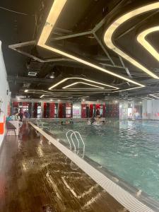 HT Home Del, Dorado 3