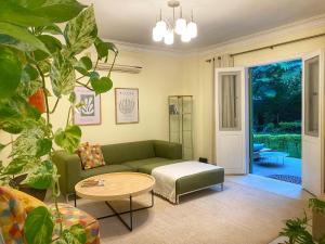 Sunny Garden Oasis 3BR Bustan Apartment In Green Maadi
