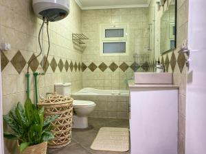 Bustan 2 BR Apt with Garden in Maadi