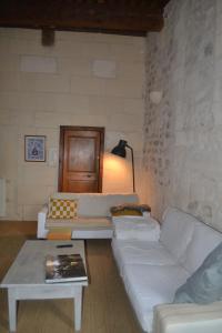 Villas AUBERGE-HOSTELS a TARASCON : photos des chambres