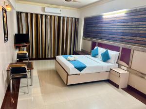 The Grand Krishna Rooms