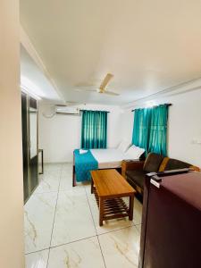 Embark Service Apartment