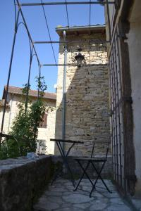 Maisons de vacances AUBERGE dans LES GORGES DE L-AVEYRON : photos des chambres