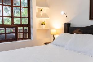 Hotel Chalet El Castillo by Majuva