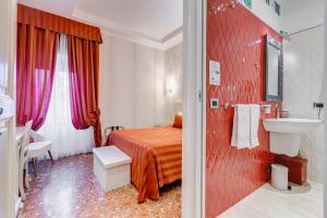 Standard  Double or Twin Room room in Navona Queen Rooftop