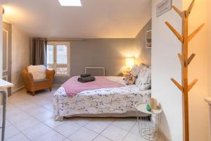 Maisons de vacances Le Segarius superbe maison medievale Internet WiFi gratuit Climatisation Jardin : photos des chambres