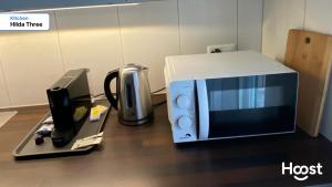 H3 with 3,5 rooms, 2 BR, livingroom and big kitchen, modern and central