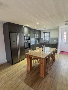 Lux House, Jennett's Park - Ubytování bez kategorie ve městě Bracknell