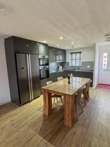 Lux House, Jennett's Park - Crowthorne