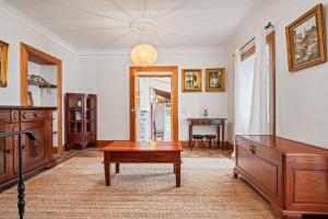 Ocean View Eiras Cottage II