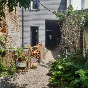 Maisons de vacances L'abbevilloise, aux portes de la Baie de Somme : Maison 2 Chambres