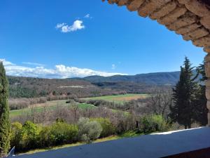 Gîte Luberon Piscine - Bastide de Caractère & vue sur Luberon