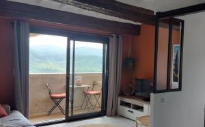 Gîte Luberon Piscine - Bastide de Caractère & vue sur Luberon