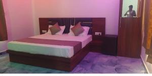 OYO Hotel Paradise