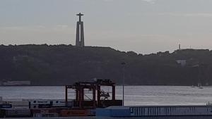 Apartamento sobre o Rio