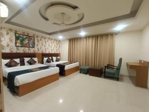 Hotel DCapitol - Delhi Airport