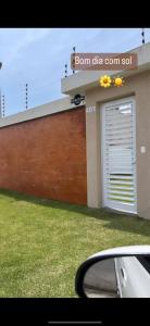 Casa duas quadras da Praia