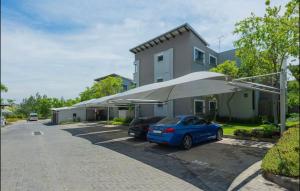 The Paddocks with Balcony