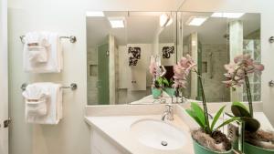 Casa Serendipity by Last Key Realty