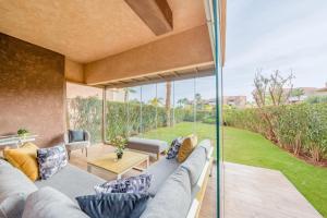 Luxury Prestigia Paradise Garden-Pool
