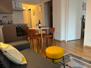 Appartements St Dominique - T2 Cosy avec parking : photos des chambres