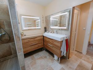 Maisons de vacances Sauna dans Maison de maitre proche Etretat ! : photos des chambres