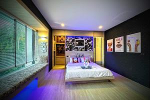 Z Loft Seaside FashionDesigner Loft