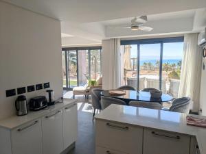 Supreme Beachfront 3BR Villa Soma bay with Garden