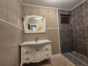 NECTI Luxury Brand New Apartment in the Center