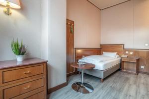 Standard Single Room room in Hotel Neue Post