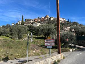 Villas Cote 'd Azur - DETACHED PRIVATE VILLA : photos des chambres