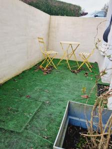 Maisons d'hotes Studio independant de 15m2 proche du Comet : photos des chambres