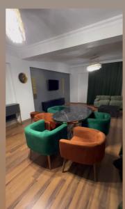 Sabiha Gökcene 5 dk Havuz, balkon, otopark yeşillikler içinde