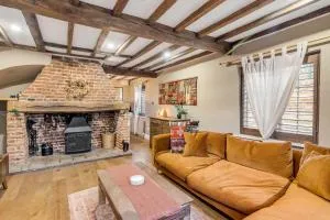 Old Catton Cottage - NWI