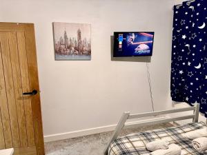 Double bedrooms In Spacious Home