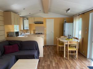 Campings Bungalow Hermes : photos des chambres