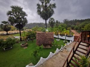 Inpans beach resort Batticaloa