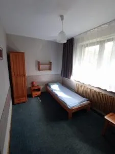 Noclegi Pod Dębem - 斯卡维纳