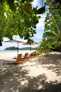 awā Beachfront Hotel