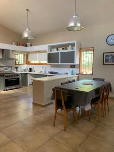 Hermosa casa de veraneo con pileta