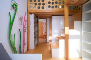 Urban view apartment with free parking 