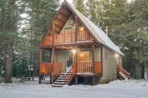 Family Cabin with Fire Pit - 25 Miles to Yellowstone - Rea