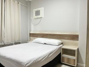 B078 - Apto sobre a Avenida de Bombas perto do mar