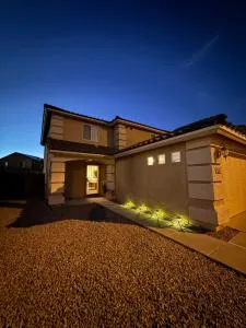 Arizona Desert Oasis - 埃文代尔