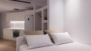 Ria Mar Villas & Suites by Live&Travel